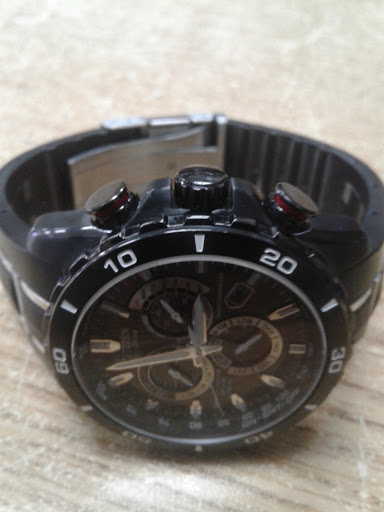 Gold Dealer «East Baltimore Gold Buyers & Jewelers», reviews and photos, 217 E Baltimore St, Baltimore, MD 21202, USA