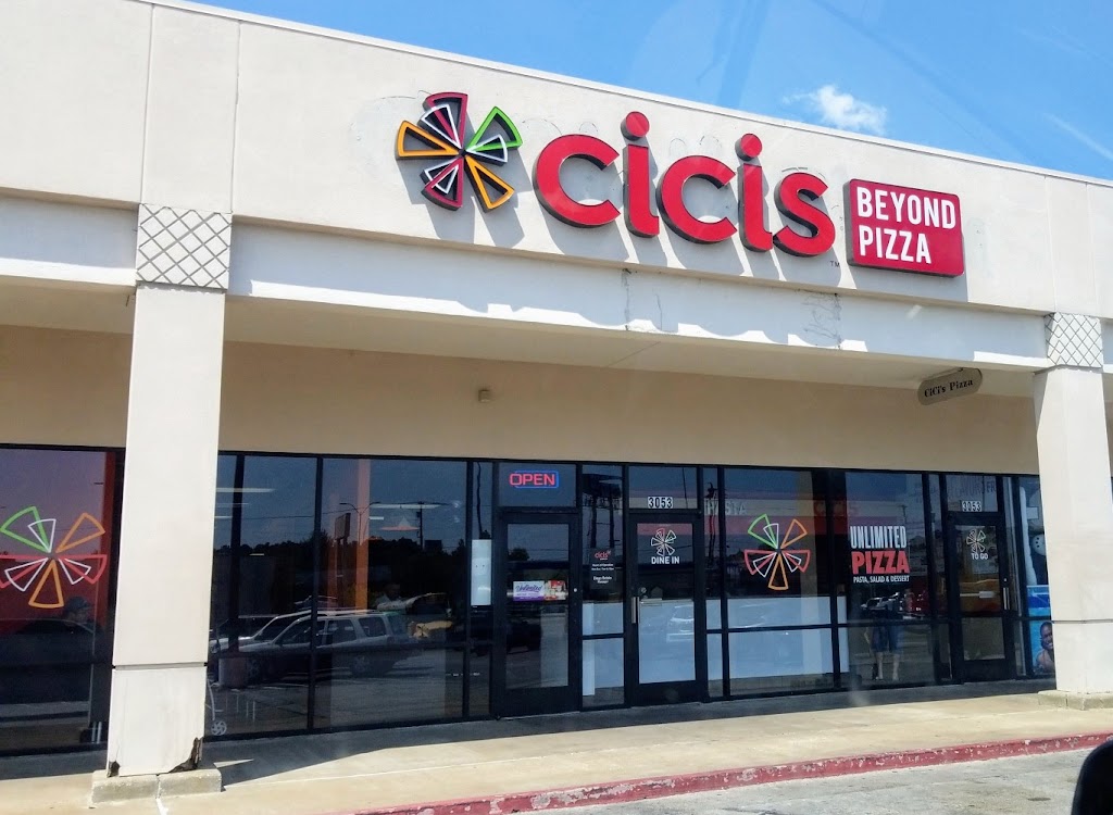 Cicis Pizza 75904