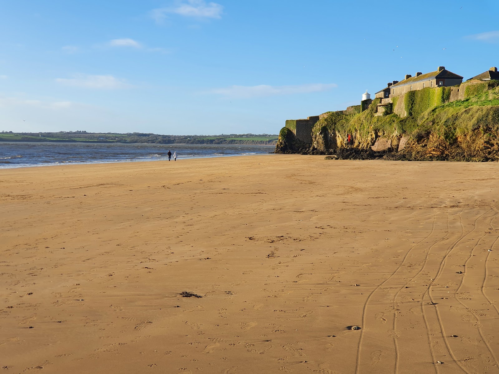 Photo of Duncannon Beach surrounded by mountains