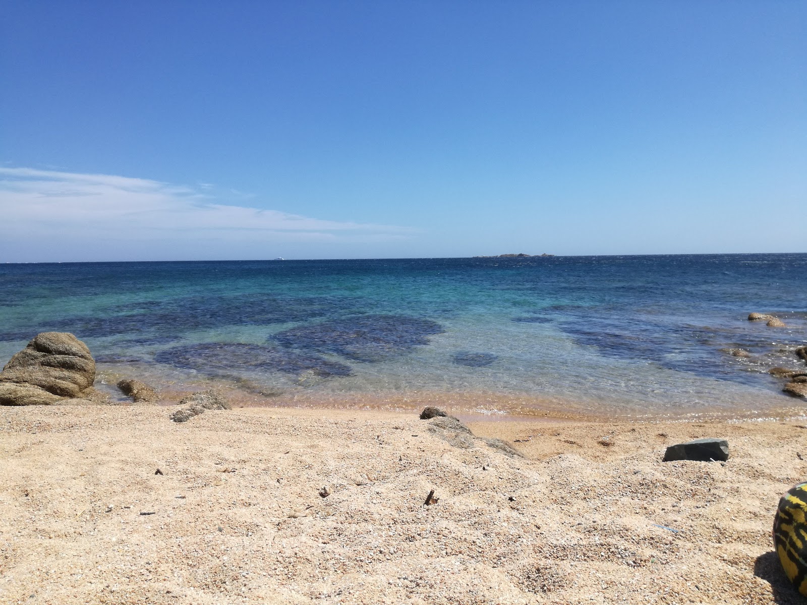 Photo de Plage de Cala longa avec un niveau de propreté de très propre