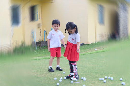 Phuket International Golf School