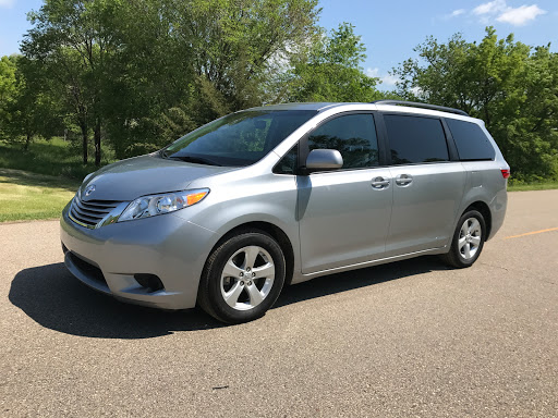 Used Car Dealer «ONG Auto LLC», reviews and photos, 12718 Dem Con Dr, Shakopee, MN 55379, USA