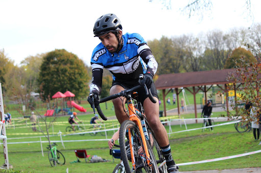 Bicycle Store «Main Street Bicycles», reviews and photos, 39 E Main St, Carpentersville, IL 60110, USA