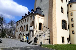 Zamek Odrowążów image