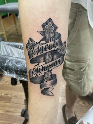 Explore second amendment tattoo ideas, creative tattoo ideas in New Haven, available at The Shire Tattoo Studio