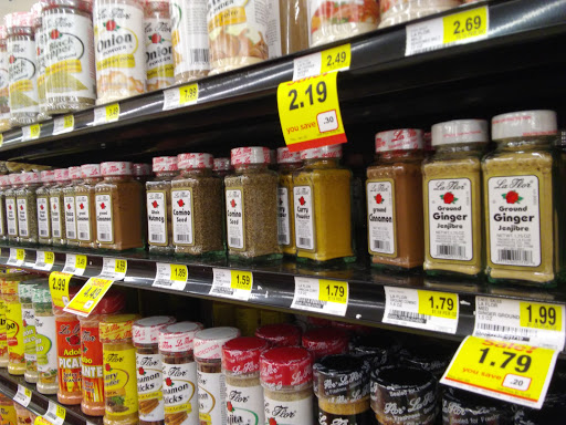 Grocery Store «Shoppers», reviews and photos, 6200 Little River Turnpike, Alexandria, VA 22312, USA