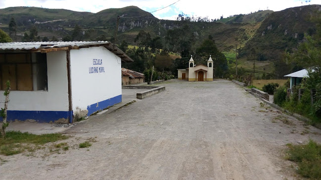 Opiniones de Iglesía San Juan Bautista de Cochalo en Sigchos - Iglesia