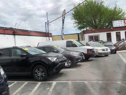 Used Car Dealer «Uno Auto Express», reviews and photos, 16905 Oakmont Ave b, Gaithersburg, MD 20877, USA