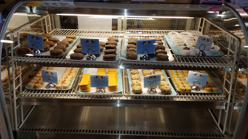 Pet Supply Store «The Dog Bakery», reviews and photos, 36 W Colorado Blvd, Pasadena, CA 91105, USA