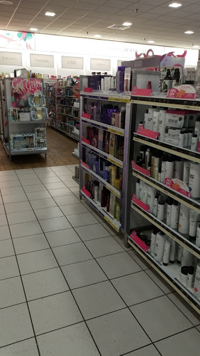 Hair Salon «Ulta Beauty», reviews and photos, 9270 Joliet Rd, Hodgkins, IL 60525, USA