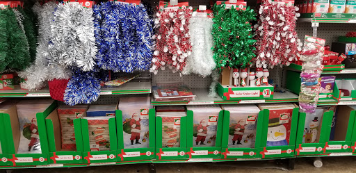 Dollar Store «FAMILY DOLLAR», reviews and photos, 1665 Middlesex St, Lowell, MA 01851, USA