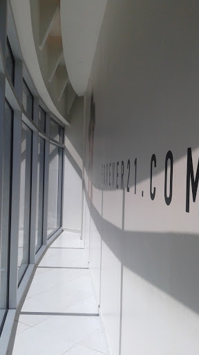 Clothing Store «Forever 21», reviews and photos, 1201 Main St 101& 201, Houston, TX 77002, USA