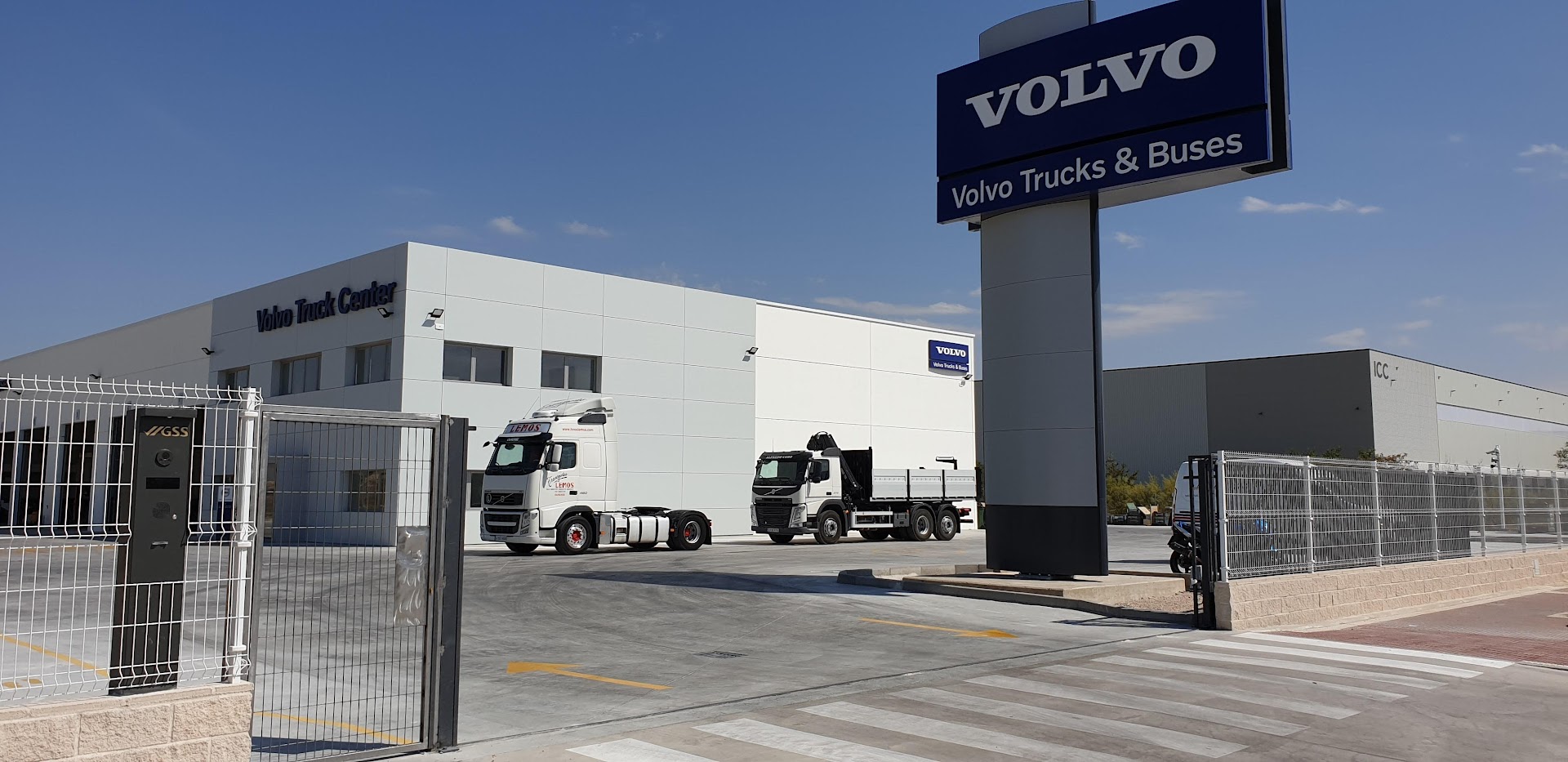 Volvo Truck Center S. L.