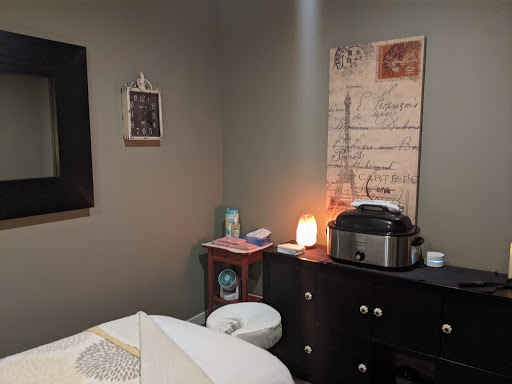 Massage Therapist «Lalumiere Massage Boutique», reviews and photos, 237 State St, Salem, OR 97301, USA