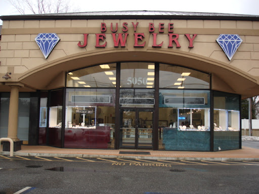 Jewelry Store «Busy Bee Jewelry Inc», reviews and photos, 5050 Sunrise Hwy # A, Massapequa Park, NY 11762, USA