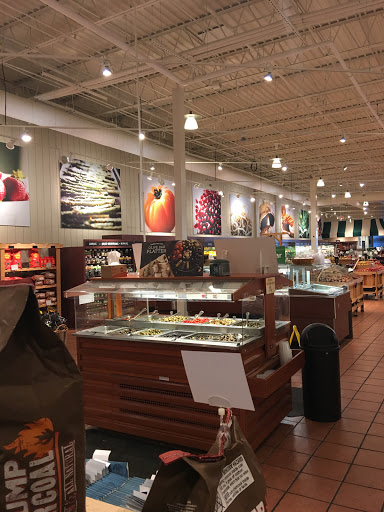 Grocery Store «The Fresh Market», reviews and photos, 835 S White Station Rd, Memphis, TN 38117, USA