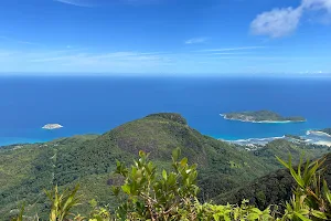 Morne Seychellois image