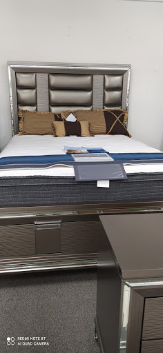 Furniture Store «Badcock Home Furniture & More of South Florida», reviews and photos, 3051 N Powerline Rd, Pompano Beach, FL 33069, USA