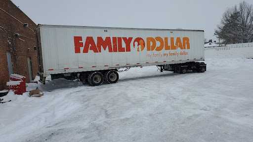 FAMILY DOLLAR, 25991 Euclid Ave, Euclid, OH 44132, USA, 