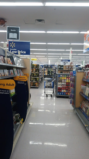 Discount Store «Walmart», reviews and photos, 321 NE Kings Valley Hwy, Dallas, OR 97338, USA