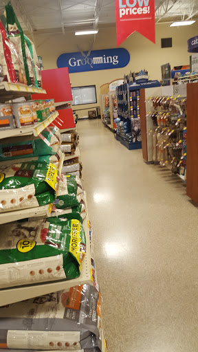 Pet Supply Store «PetSmart», reviews and photos, 1700 Norman Dr #200, Valdosta, GA 31601, USA