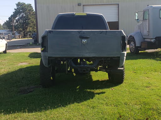 Auto Body Shop «Maaco Collision Repair & Auto Painting», reviews and photos, 14010 Hirschfield Rd, Tomball, TX 77377, USA