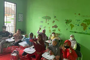 KAMPUNG INGGRIS MUARADUA image