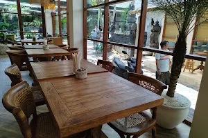 Fresco Cafe Bali image