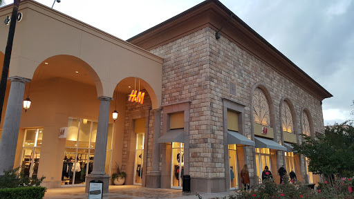 Clothing Store «H&M», reviews and photos, 410 Palladio Pkwy, Folsom, CA 95630, USA