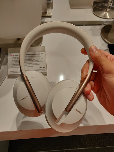 Home Audio Store «Bose Showcase Store», reviews and photos, 156 West Market Ste W-156, Bloomington, MN 55425, USA