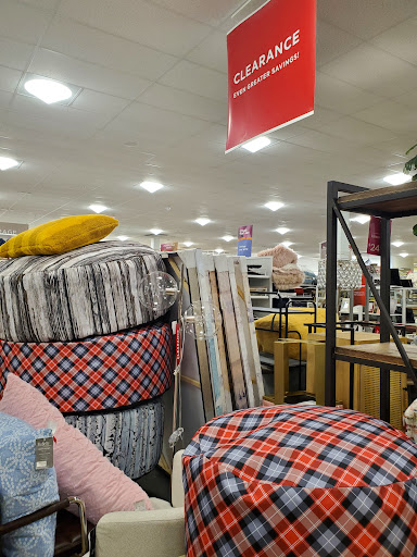 Department Store «T.J. Maxx & HomeGoods», reviews and photos, 221 N West End Blvd, Quakertown, PA 18951, USA