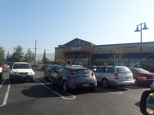 Bakery «Krispy Kreme Doughnuts», reviews and photos, 1024 W Gladstone St, San Dimas, CA 91773, USA