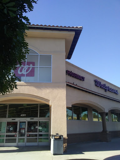 Drug Store «Walgreens», reviews and photos, 4351 E Imperial Hwy, Lynwood, CA 90262, USA