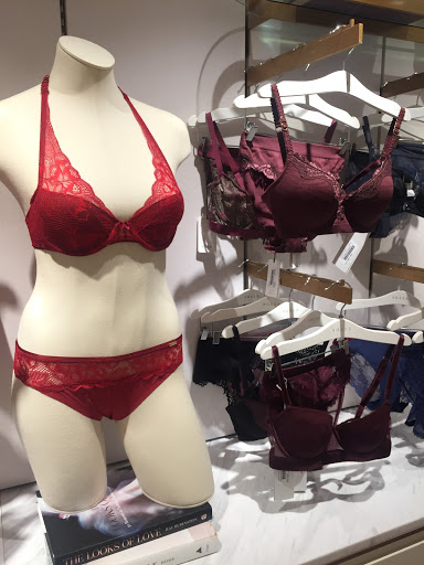 Stores to buy women's lingerie Hong Kong