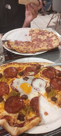 Pizza du Pizzeria Les Remparts à Cadillac-sur-Garonne - n°10
