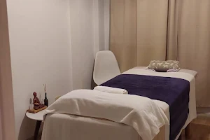 Kalma Massage Villa Luro image
