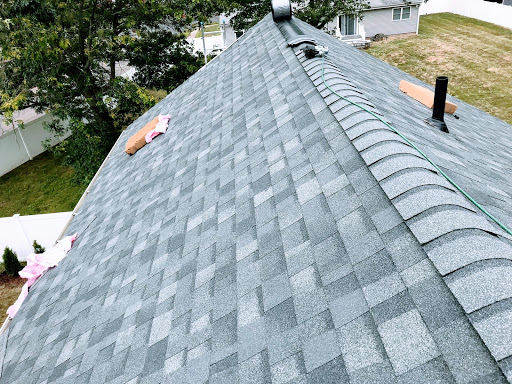 LA Roofing And Siding LLC in Southington, Connecticut