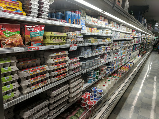 Grocery Store «Barbur World Foods», reviews and photos, 9845 SW Barbur Blvd, Portland, OR 97219, USA