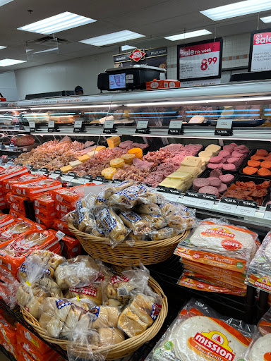 Supermarket «Giant Eagle Supermarket», reviews and photos, 2390 W Prospect Rd, Ashtabula, OH 44004, USA