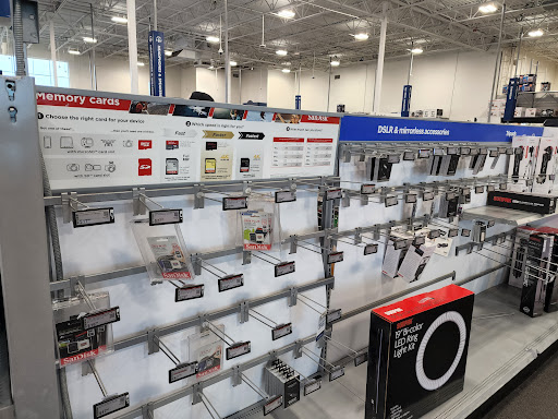 Electronics Store «Best Buy», reviews and photos, 2085 Market Pl Blvd, Cumming, GA 30041, USA