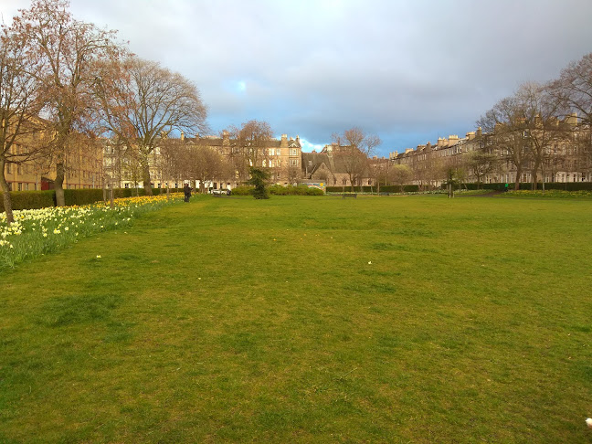 Montgomery Street Park - Edinburgh