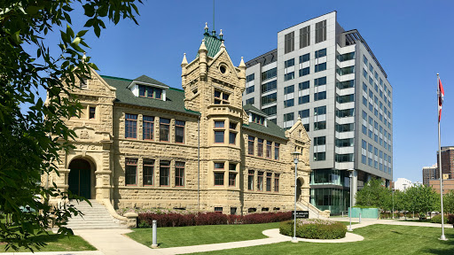 Écoles de portugais en Calgary