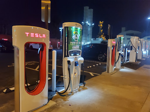 Electric vehicle charging station Pasadena