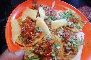 Tacos El Güero image