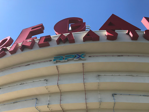 Movie Theater «Regal Cinemas Hamburg Pavilion 16 & RPX», reviews and photos, 1949 Star Shoot Pkwy, Lexington, KY 40509, USA