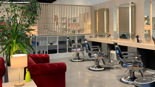 SHairCompany C.C Bahía Real en Camargo, Santander
