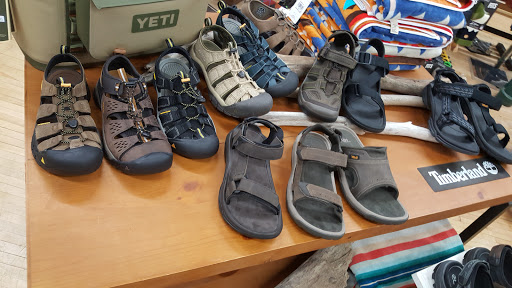 Shoe Store «Nokomis Shoe Shop», reviews and photos, 4950 S 34th Ave, Minneapolis, MN 55417, USA