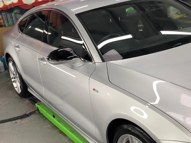 Customised Vehicles - Car Detailing & Wrapping, Window Tinting, Led Headlights, Alloy Wheel Refurbishment Glasgow - Auto repair shop