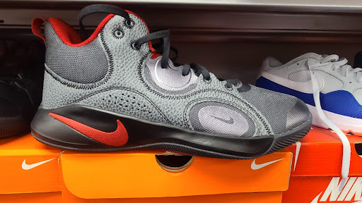 Shoe Store «Shoe Carnival», reviews and photos, 4340 13th Ave S, Fargo, ND 58103, USA