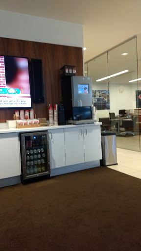 BMW Dealer «Hansel BMW of Santa Rosa», reviews and photos, 2925 Corby Ave, Santa Rosa, CA 95407, USA